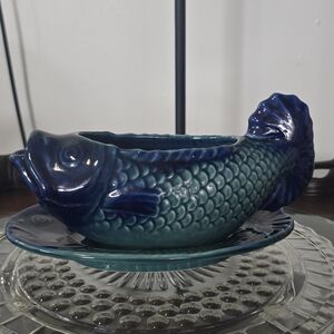 Vtg Blue Green MAJOLICA FISH Gravy Boat & Plate #3250